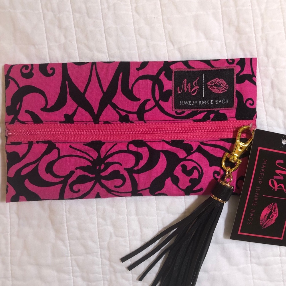 NEW Makeup Junkie Bag Size Mini Pink & Black Print